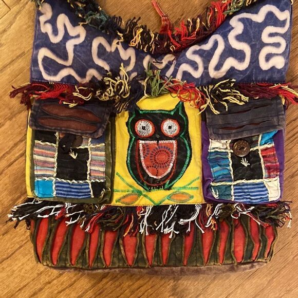 HOBO bag - really cute - zips up in middle too - Picture 3 of 12